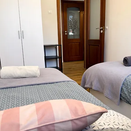 Apartment Piastowska *